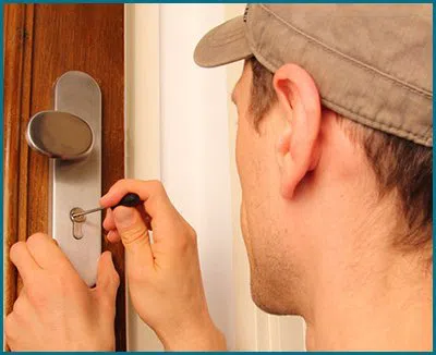 Father Son Locksmith Shop Maple Valley, WA 425-492-9204 Father Son Locksmith Shop Maple Valley, WA 425-492-9204 - 65-6